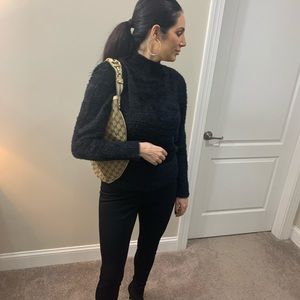Used Gucci Shoulder Bag